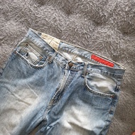 Jeans fading by HARDWEAR
