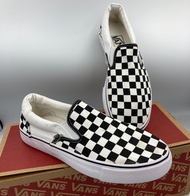 รองเท้า Vans Slip on สก๊อตขาว ใส่ได้ทั้ง ช- ญ ในราคาย่อมเยา