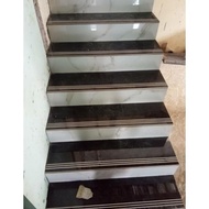 Granit tangga 30x80+20x80 kombinasi hitam putih