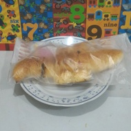 Roti Buaya Mini Lauw Bakery