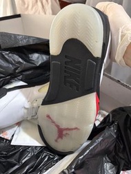 全新 Air Jordan 5 Retro True White Fire Red Black