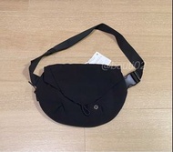 lululemon Curved Crossbody Bag 3L