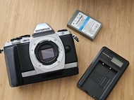 Olympus OM-D E-M10 Em10 mark 1