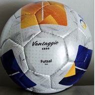 [Harga Best ORIGINAL + Free Satu Pump Mini ] Bola Futsal Molten Official Matchball F9A4800 /F9N4800-