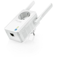 TP-LINK TL-WA860RE 300Mbps WiFi Range Extender with AC pasthrough