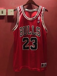 Champion Michael Jordan 公牛隊23號波衫size 44 Chicago bulls jersey 湘北隊紅黑配色 #櫻木花道 #男兒當入樽 Slam dunk#非Nike#非M