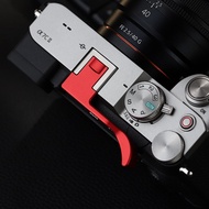 Haoge Thumb Hand Grip for Sony α7Cii,A7CR Camera Accessories Red Metal Hot Shoe Thumb Up Rest Hand G
