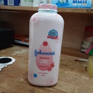 Johnson's Baby Powder Blossom -