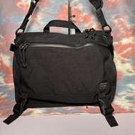 95% porter klunkerz shoulder bag L black cordura nylon messenger bag 黑色尼龍防水拉鏈斜揹袋 側揹袋 郵差袋