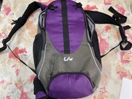 捷安特 GIANT Liv FRESCA 水袋背包 黑/紫 內可放約2公升的儲水袋 適合平日騎乘、跑步、三鐵