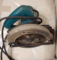 牧田MAKITA 5806B 7" 電圓鋸( 110V / 220V) (地盤專用)