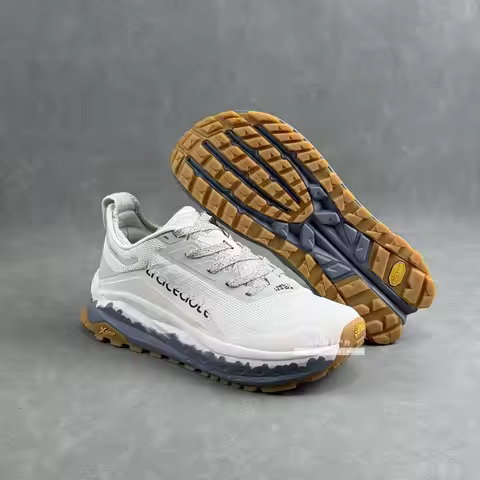 Original Brand Men Women Outdoor Hiking Shoe Designer 4E Wide Foot Walking Jogging Shoe Comfortable 