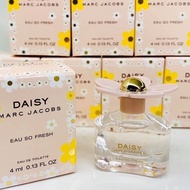 [HCM]Nước hoa mini Marc Jacobs Daisy Love EDT/ Eau so Fresh/ Eau so Sweet 4ml fullbox cực dễ thương