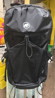 Mammut Ducan 22 女性行山背囊💛