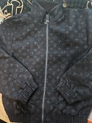 Lv 外套
