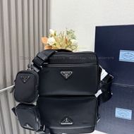 💟PRADA Re-Nylon Saffiano單肩包 男士必備 #全實拍 100%new 情侶款 男女同款 可拆小袋 再生尼龍 斜孭袋 斜咩袋 斜挎包 單肩包 Crossbody bag, Shou