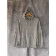 Uniqlo Global Uniqlo Hoodie (CODE 8036)