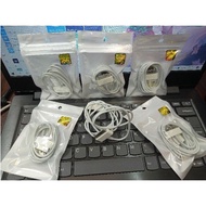 PHONE DATA CABLE for IPHONE 3 / 3GS / 4 / 4S / IPAD 1 / 2 / 3 IPOD