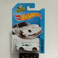 Hotwheels Porsche 993 GT2 White