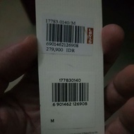 Levis t shirt original M men's price