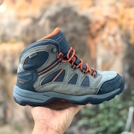 HI-TEC waterproof hiking mountain shoes size 41