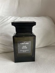 Tom ford oud wood香水
