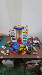 ⚠️粗玩⚠️ tomica 停車場玩具連車仔