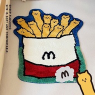 [in stock] Cute cartoon-shaped faux cashmere carpet in the form of French fries and croissants, suit