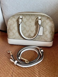 Coach 經典老花貝殼包 兩用袋