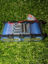 แบตลิเธียมฟอสเฟต4s 12vถึง14.6v 6A 32650-32700 +อะแดปเตอร์