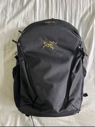 現貨 Arcteryx 始祖鳥 Mantis 26休閒運動大容量拉鍊開合書包背包雙肩包 男女同款