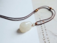 天然藕粉和田玉生肖兔項鏈吊墜冰底藕粉色玉質細膩生日禮物送女友