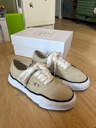 MMY Masion Mihara Yasuhiro Baker Beige Colour  Suede Size 44