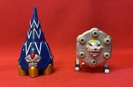 A-4  櫃 現狀品 ： 05+06 機關槍獅+錐狀攻擊者 忍風戰隊破裏劍者 武裝　天貴