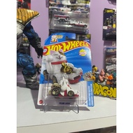 Hot wheels feline lucky