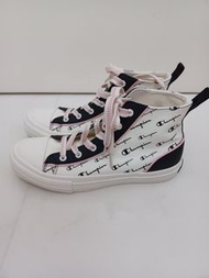 99%新 Champion shoes 女裝鞋 女裝高筒鞋 波鞋 38碼 235cm