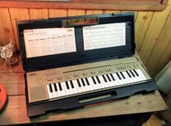 山葉YAMAHA Porta Sound (PC-100)電子琴—古物舊貨、懷舊古道具、復古擺飾、早期民藝、古董科技、80年代、老樂器收藏