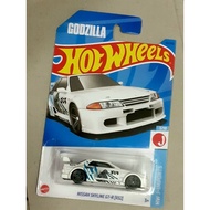 Hot wheels GODZILLA Nissan Skyline GTR R32 White