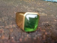 Cincin Batu Jamrut