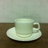WH6623【四十八號老倉庫】全新 早期 法國製 ARCOPAL 牛奶玻璃 象牙白 咖啡杯 250cc 1杯1盤價