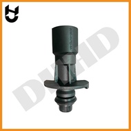 LR028136 C2Z18658 Suitable for Land Rover Jaguar Oil Radiator Water Pipe Water Pump Water Pipe