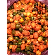 Mixed Nuts / Mixed Nuts