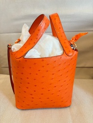 Hermes picotin 18 ostrich