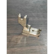 Presser Foot P812R/12463HR 1/8