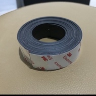 (Bag2) Magnet Strip Flexible 25X1,5Mm Dengan Lem Doubletape 3M