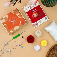 LYLYCRAFT 12 Zodiac Signs Handmade Keychain Making Set, 12 Zodiac Signs Crochet Set with Instruction