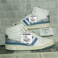 Size [44] /// F0R*M MID PHYTON*N