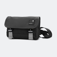 CONVERSE กระเป๋าสะพายข้างใบเล็กผู้ใหญ่ รุ่น /MINI_BAG-1261862AU (BKXX)