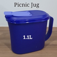 Tupperware Pitcher Picnic Jug 1.1L (1)18.6cm(L) x 9.6cm(W) x 15.3cm(H)