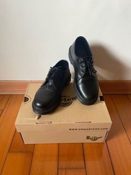 [九成新]  Dr. Martens 馬汀鞋  全黑 / 1461 mono  3孔 / 皮鞋  女鞋  馬丁